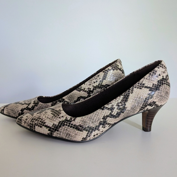 Clarks Collection Linvale Jerica Heels – Taupe Snake Print, Women’s Size 6.5 - Picture 2 of 6